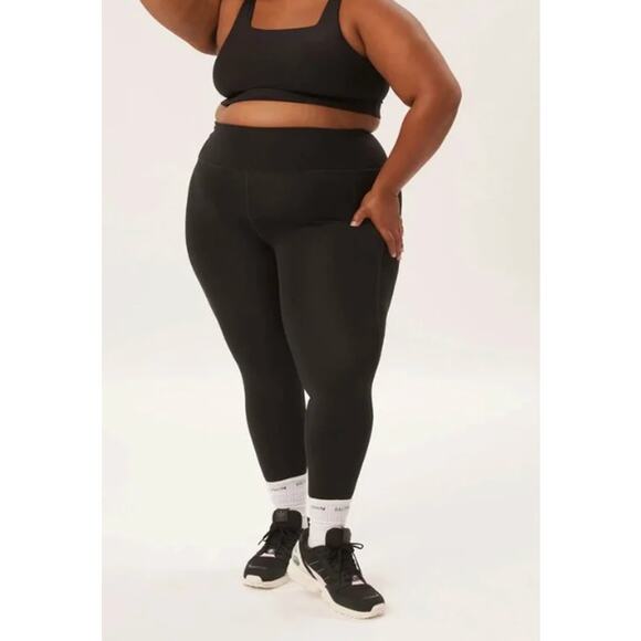 NWOT Good American Matte Black Leggings 24" Size 6 or 3XL - Picture 1 of 6